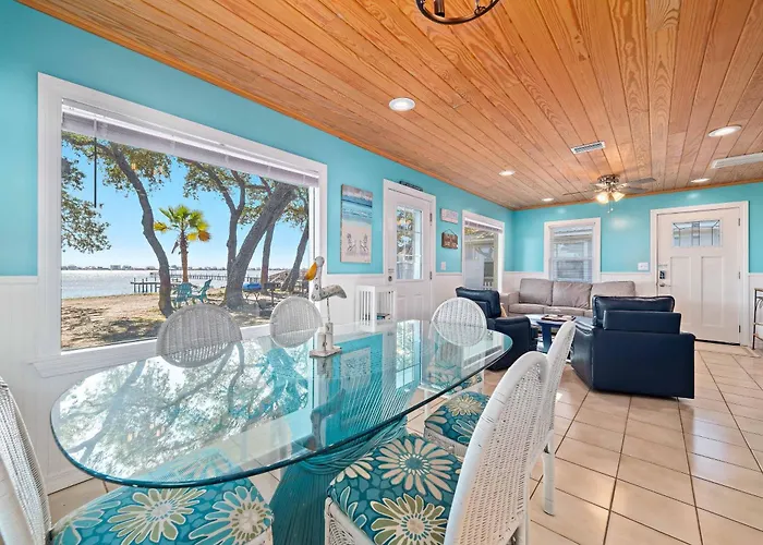 Bama Breeze Holiday home *